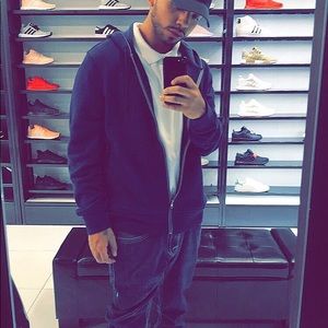 Meet your Posher, Ramon